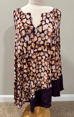Womens size Large Simply Vera Wang Abstract Pebble Artistic Tunic Tank Asymmetri